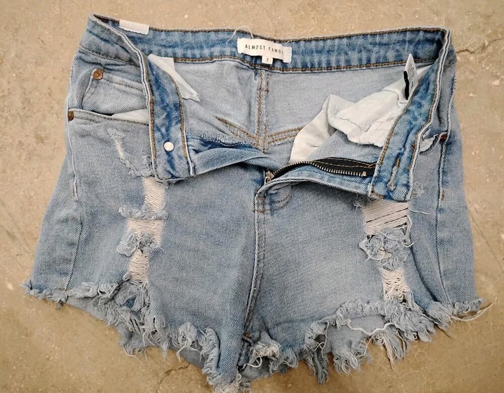 Size 7 Almost Famous Junior's Distressed Blue Denim Shorts Cut off Frayed Hem